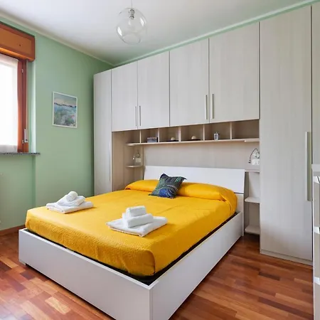 Savona District Terrace Flat * Milano