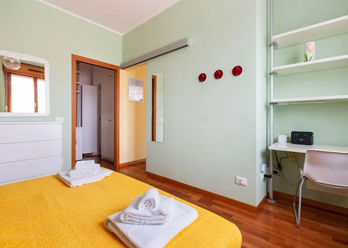 Savona District Terrace Flat * Milano